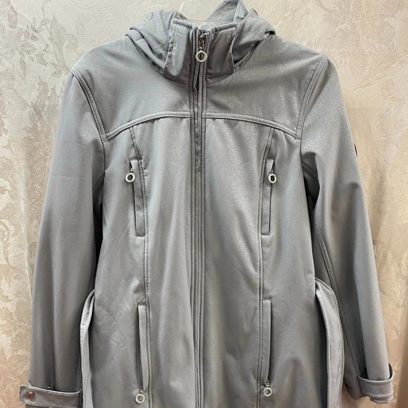 ****PRICE REDUCED*** Size M Calvin Klein Women's Gray Zip up Jacket - Picture 1 of 8
